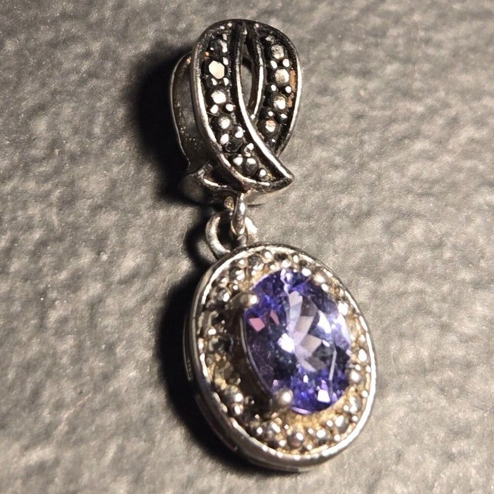 Purple stone Sterling Silver 925 Pendant